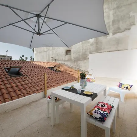 Agatocley, Ai Piedi Di Ortigia Syrakusa