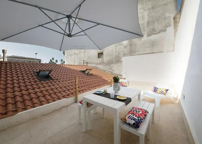 Agatocley, Ai Piedi Di Ortigia Siraküza