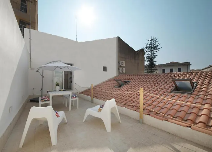 Agatocley, Ai Piedi Di Ortigia Tatil Evi